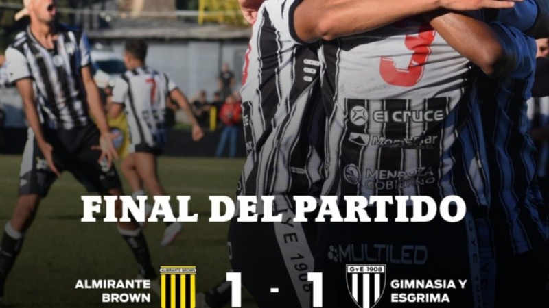 El Lobo caía en su visita a Almirante pero salvó el invicto y la punta con un cabezazo en la jugada final